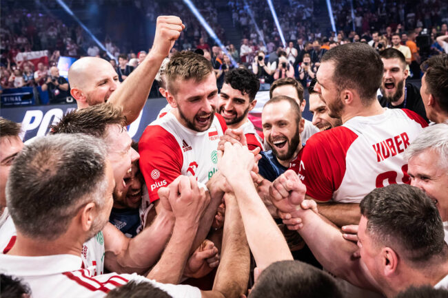 Polonya, 11,000 Taraftarıyla Gdansk'ta VNL Şampiyonu