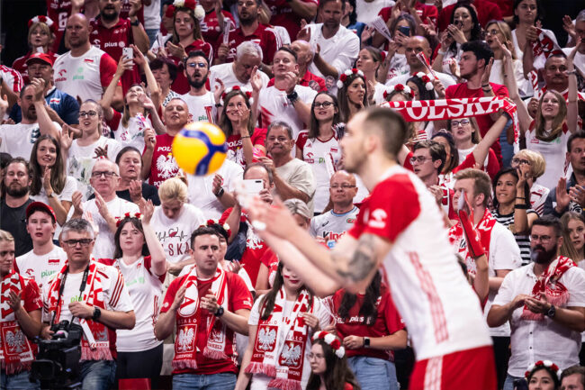 Polonya, 11,000 Taraftarıyla Gdansk’ta Tarihi An Yaşayarak VNL’de İlk Altın Madalyasını Kazandı Polonya, 11,000 Taraftarıyla Gdansk’ta Tarihi An Yaşayarak VNL’de İlk Altın Madalyasını Kazandı
