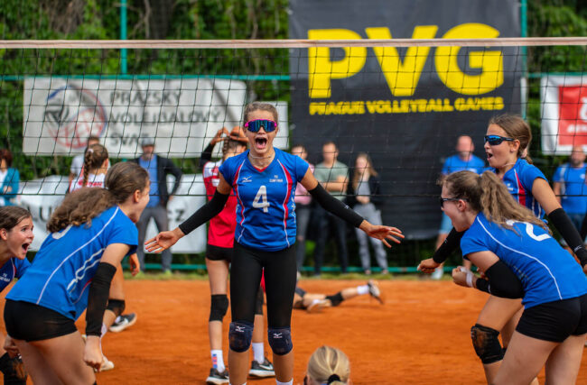Avrupa'dan Gençler, Prag Voleybol Oyunlarına Davet Ediliyor