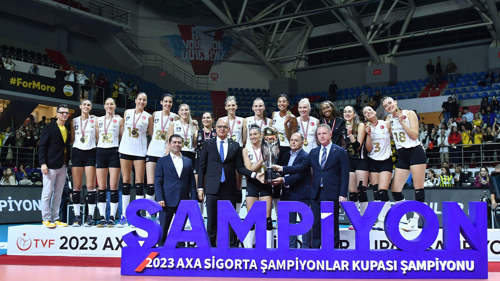 VakıfBank, 2023 Kadınlar AXA Sigorta Şampiyonlar Kupası Sahibi