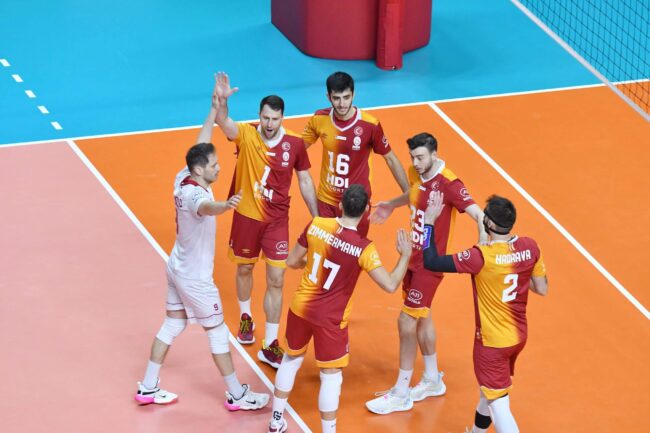 Galatasaray HDI Sigorta, Challenge Kupası’nda Çeyrek Finale Yükseldi Galatasaray HDI Sigorta, Challenge Kupası’nda Çeyrek Finale Yükseldi