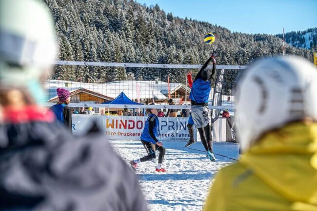 Almanya Kar Voleybolu Turu'nun İlk Durağı Balderschwang'da Gerçekleşti