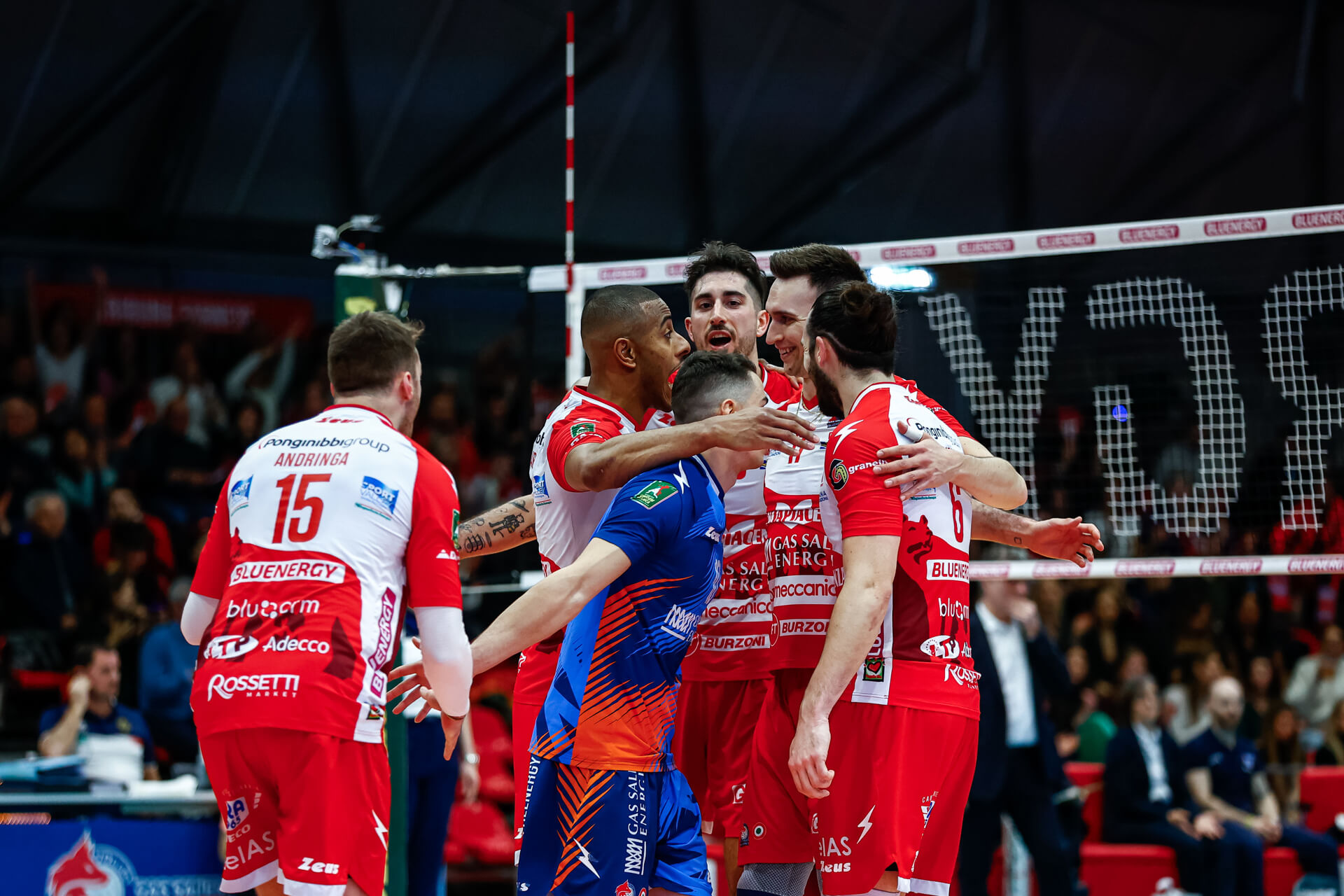 Piacenza ve BR Volleys İçin Beklenmedik Beş Setlik Yenilgiler