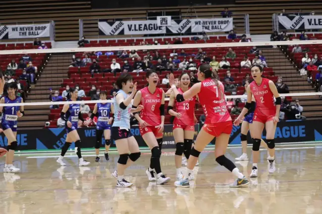 Japonya'da V.League Şampiyonu NEC Red Rockets Oldu