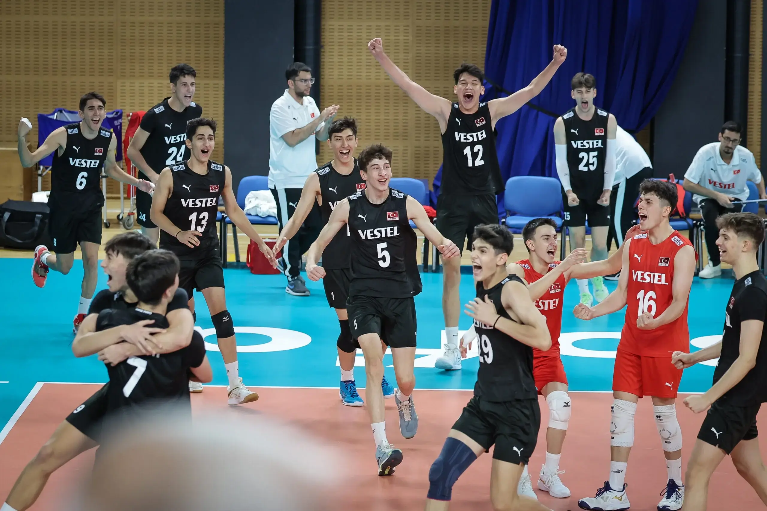 U18 Milli Takımımız Bulgaristan'ı 3-0 Yendi