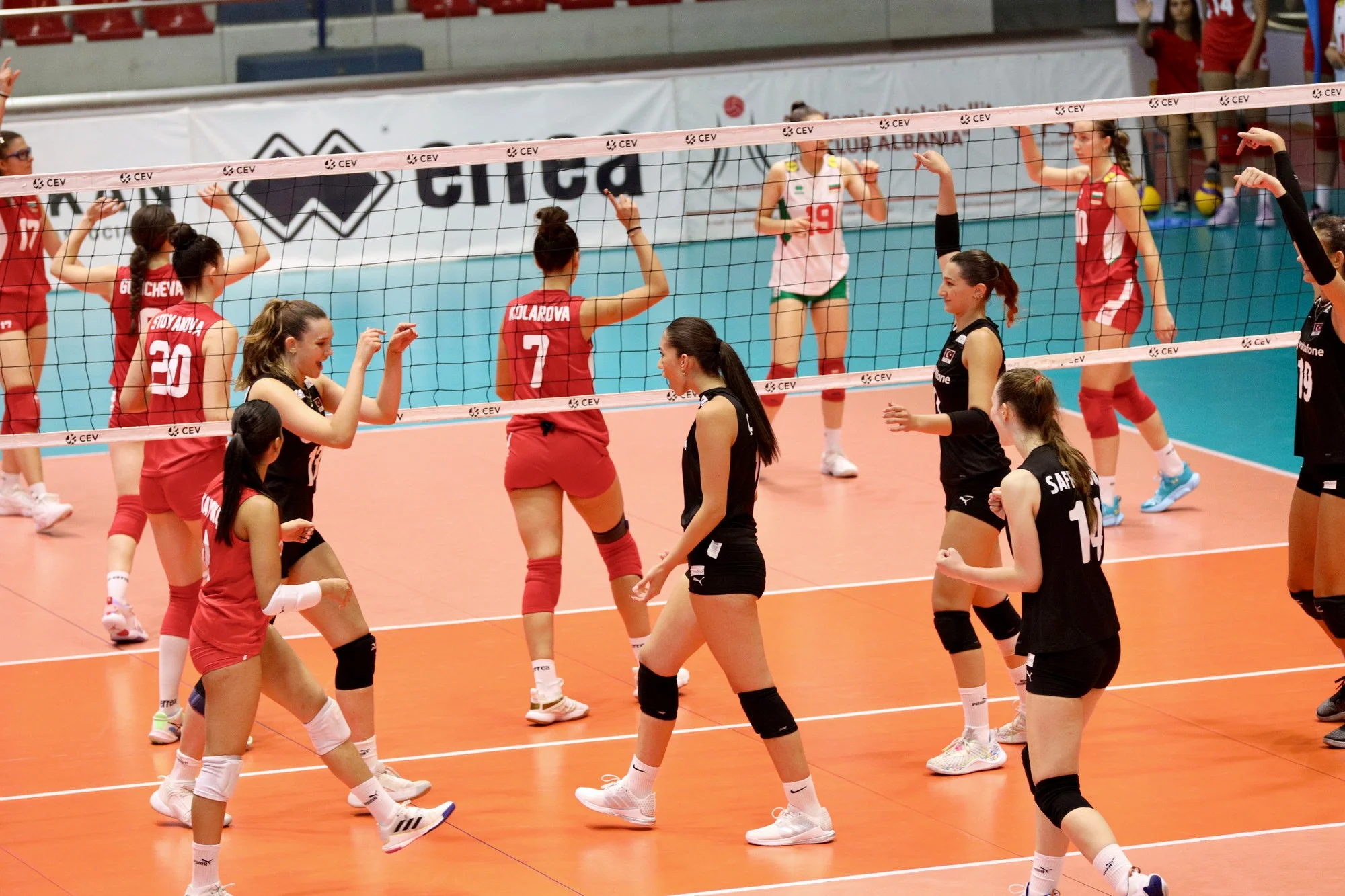 U20 Kadın Milli Takımımız Bulgaristan’ı 3-0 Mağlup Etti