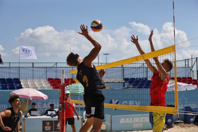 2024 VW Beach Pro Tour Futures Balıkesir Etabı Ayvalık'ta Başladı