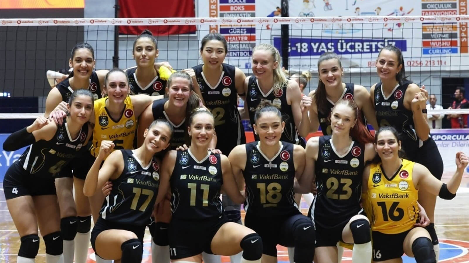 VakıfBank, Aydın Büyükşehir Belediye’yi Deplasmanda 3-1’lik Skorla Geçti