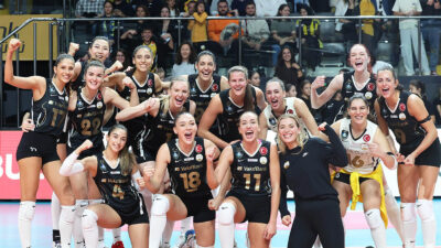 VakıfBank’tan Büyük Zafer VakıfBank’tan Büyük Zafer