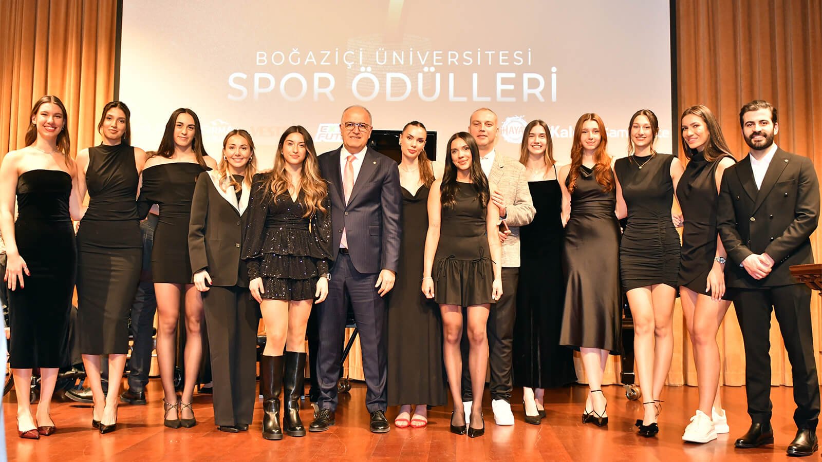 Türk Voleyboluna Boğaziçi Üniversitesi’nden 4 Büyük Ödül!