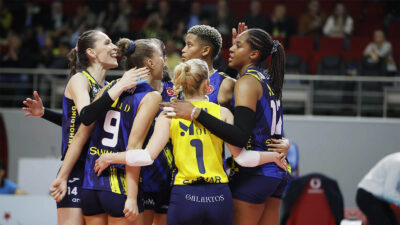 Fenerbahçe, Kuzeyboru’yu Net Bir Skorla Geçti! Fenerbahçe, Kuzeyboru’yu Net Bir Skorla Geçti!