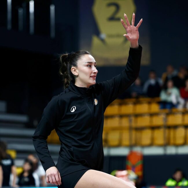 Eczacıbaşı, Dev Derbide VakıfBank’ı 3-1’le Geçti!