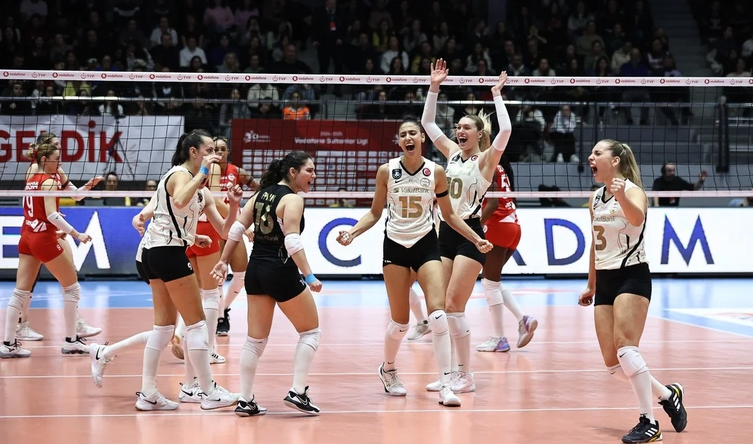 VakıfBank, Sultanlar Ligi’nde Kazanmaya Devam Ediyor!