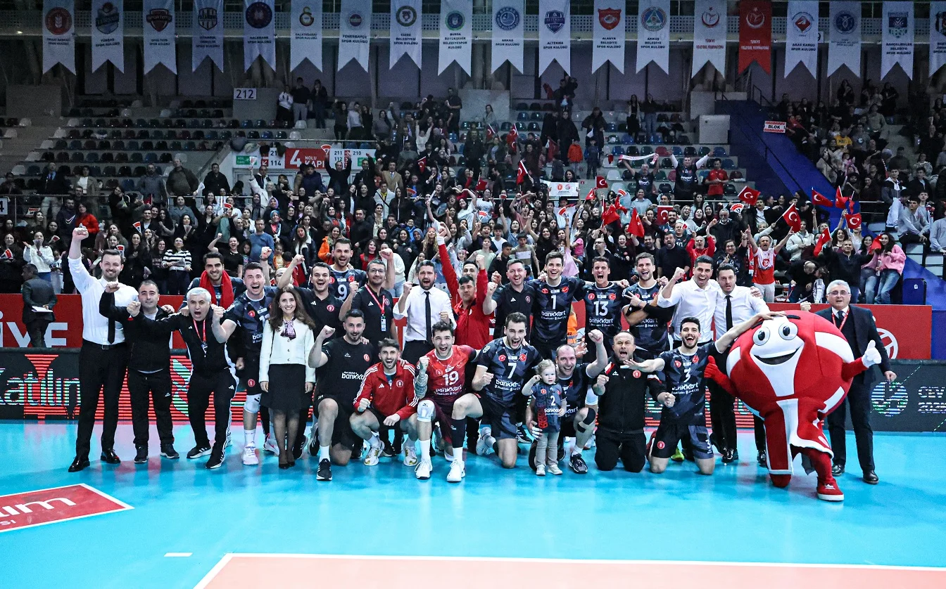 Ziraat Bankkart, CEV Kupası’nda Finalde!