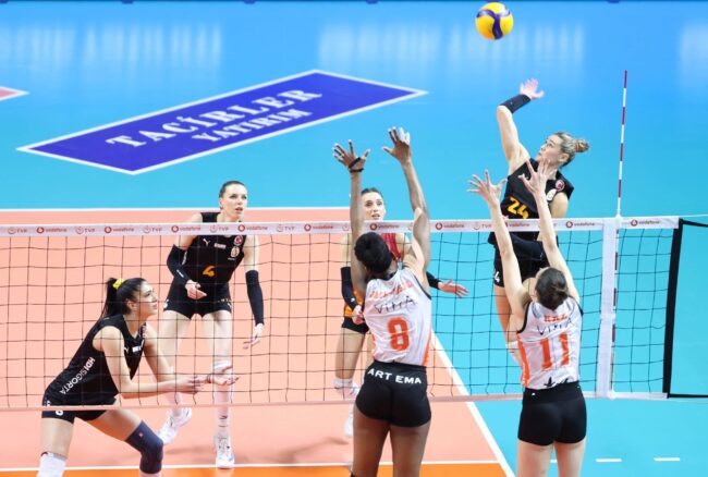 Sultanlar Ligi’nde Üçüncülük Savaşı Başladı: Eczacıbaşı Dynavit Seride Öne Geçti!