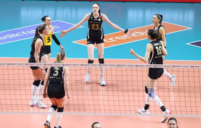 VakıfBank Zirvede: Vodafone Sultanlar Ligi’nin 2024-2025 Şampiyonu Belli Oldu!