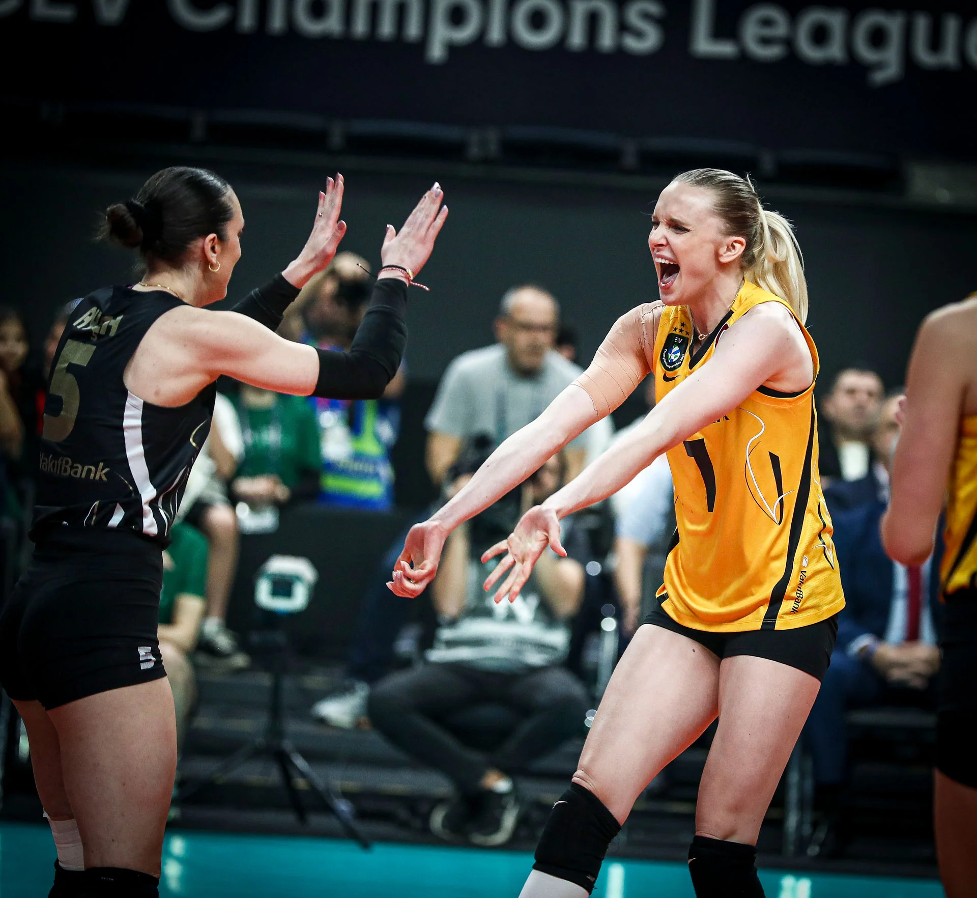 VakıfBank, Şampiyonlar Ligi'ni Dördüncü Tamamladı