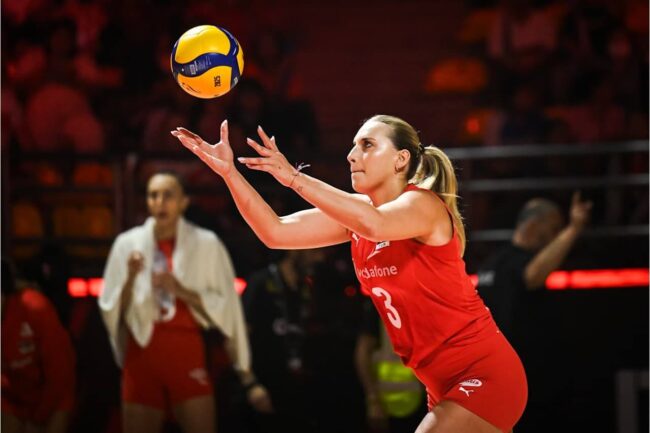 Filenin Sultanları, Dünya Şampiyonasında Lider