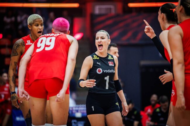 Filenin Sultanları Tarih Yazdı: Dünya Şampiyonasında Finaldeyiz