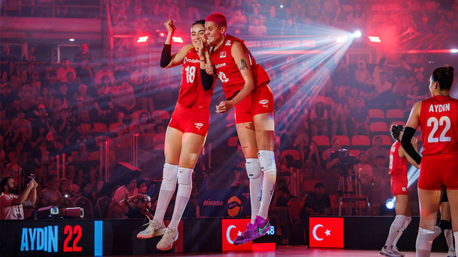 Filenin Sultanları Tarih Yazdı: Dünya Şampiyonasında Finaldeyiz