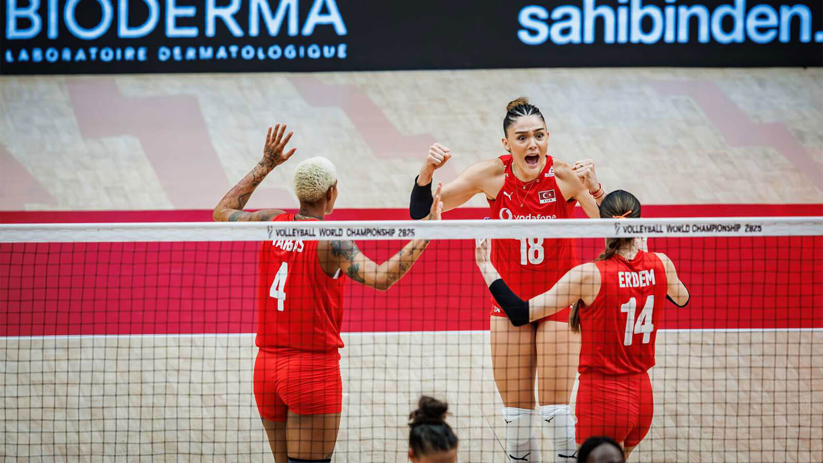 Filenin Sultanları Tarih Yazdı: Dünya Şampiyonasında İlk Gümüş!