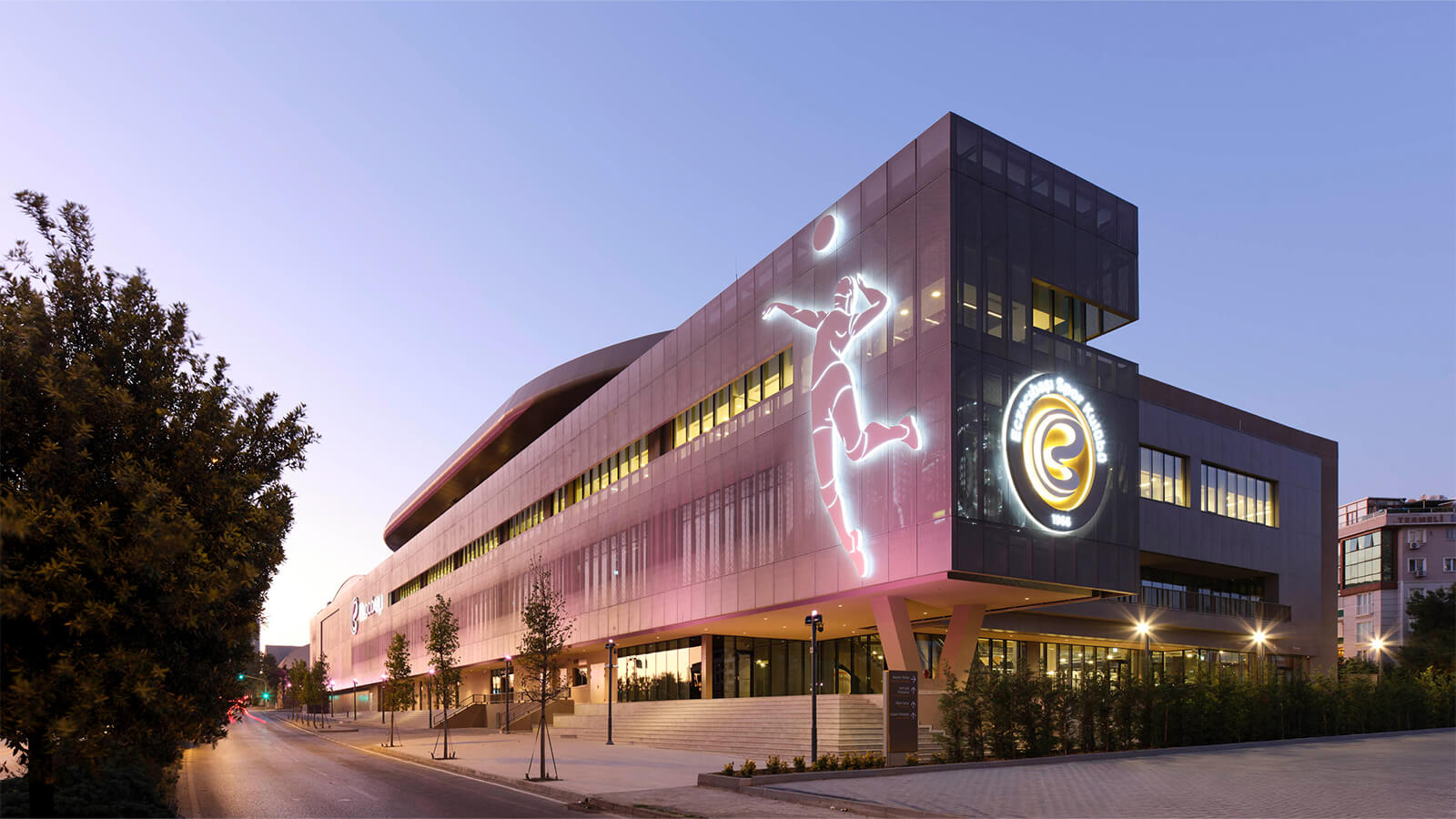 Eczacıbaşı Dynavit’te Yeni Sezon, Yeni Heyecan: “Kartal’daki Yeni Salonumuz Gururumuz!”