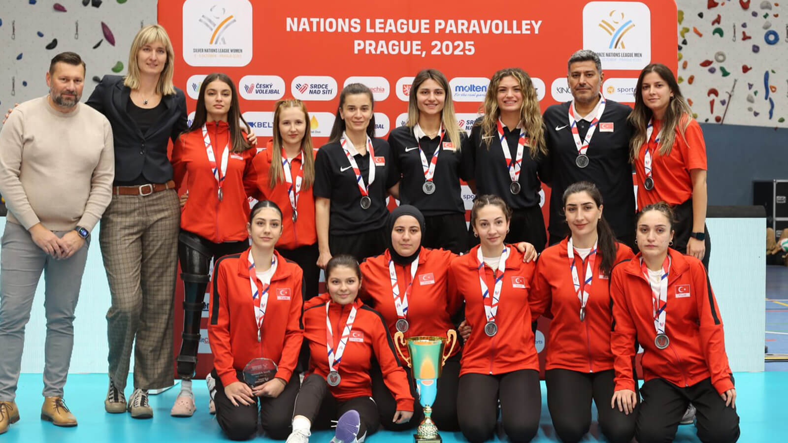 Oturarak Voleybol Kadın Milli Takımımızdan Tarihi Başarı