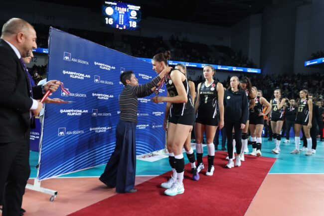 Fenerbahçe Medicana’dan Görkemli Zafer!