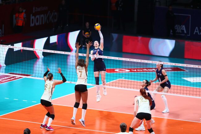 Vodafone Sultanlar Ligi 7. Hafta: Devler Sahada, Kritik Galibiyetler!