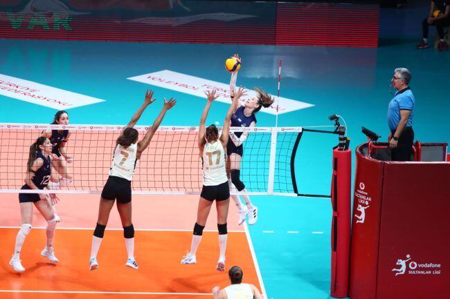 Vodafone Sultanlar Ligi 7. Hafta: Devler Sahada, Kritik Galibiyetler!