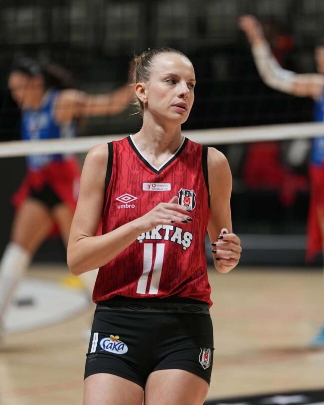 Nilüfer Belediyespor Sultanlar Ligi’nde Beşiktaş’ı 3-0 Yendi