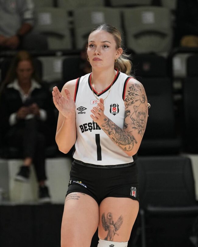 Nilüfer Belediyespor Sultanlar Ligi’nde Beşiktaş’ı 3-0 Yendi