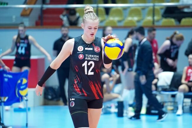 Türk Hava Yolları Vodafone Sultanlar Ligi’nde Göztepe’yi 3-0 Yendi