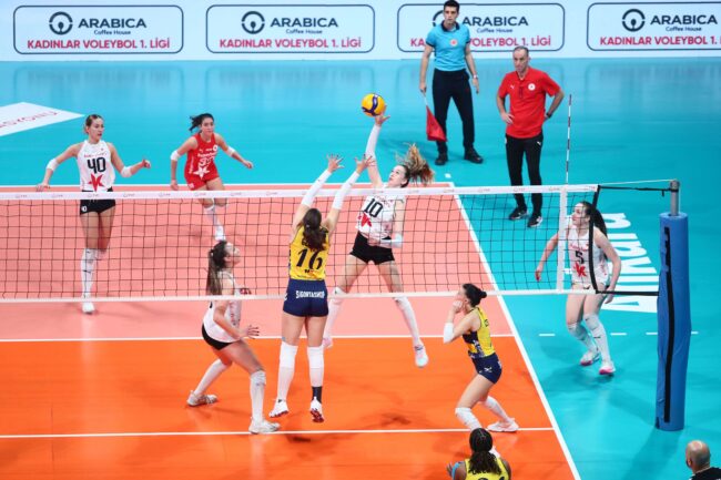 Arabica Coffee House Kadınlar 1. Ligi 10. Hafta Geride Kaldı