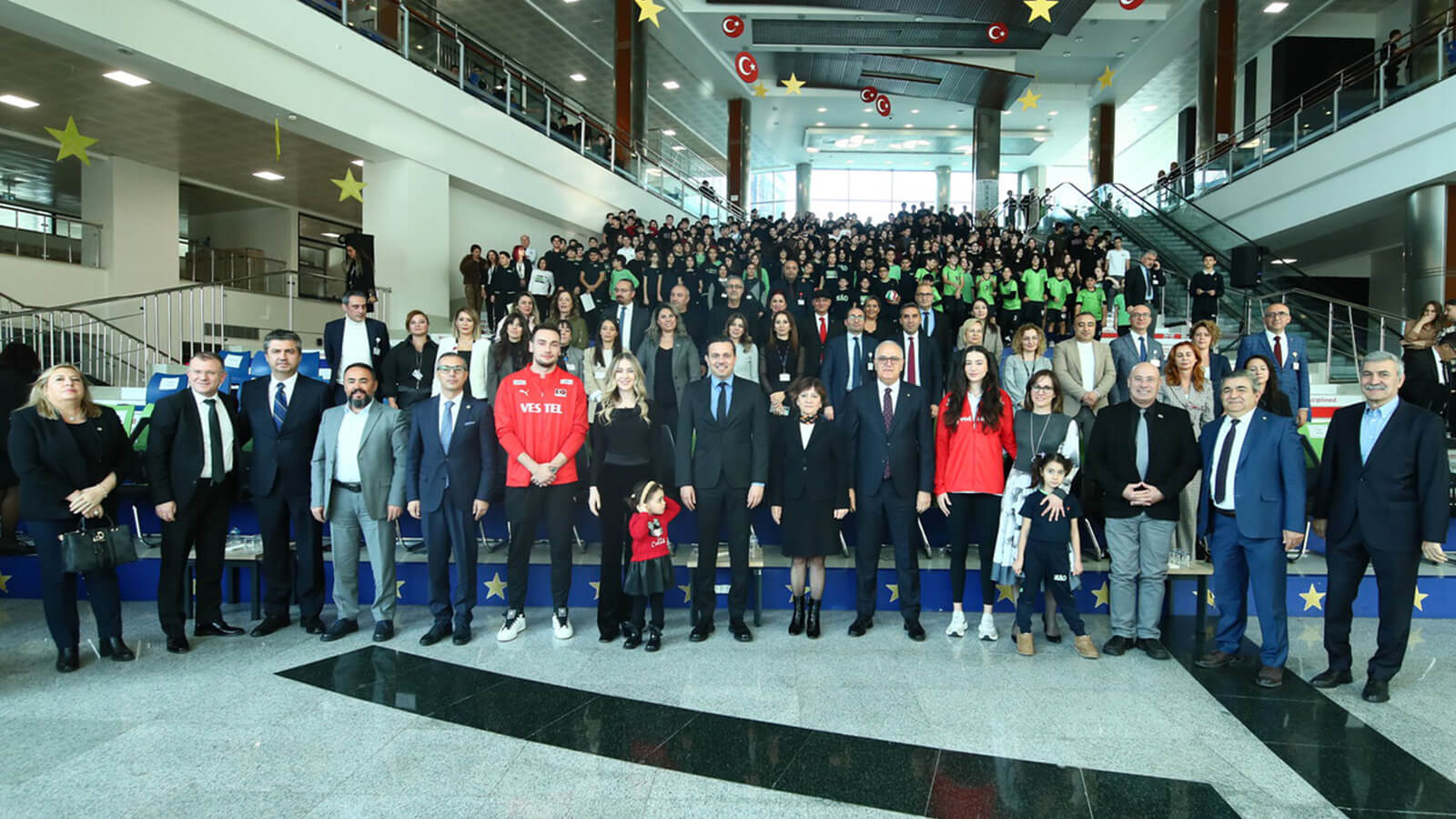 “Spor ile Eğitim El Ele” – Nesibe Aydın Okulları’ndan Türk Voleyboluna 3 Özel Ödül
