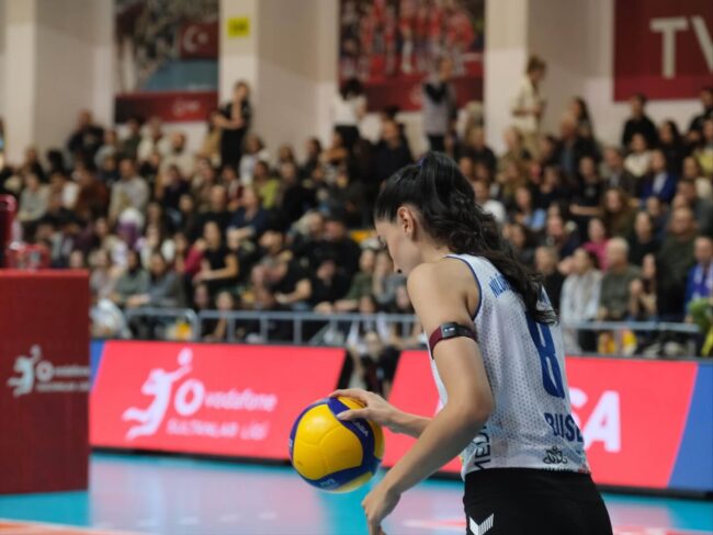 Nilüfer Belediyespor’dan Dev Zafer: Eczacıbaşı Dynavit’i 3-1 ile Geçti