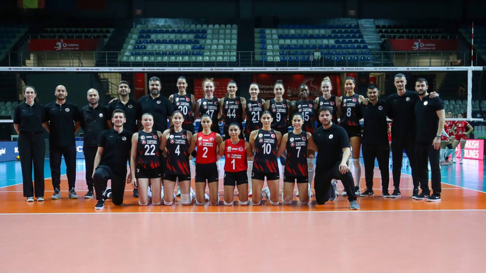 Türk Hava Yolları’ndan CEV Kupası’nda Güçlü Başlangıç: Avarca de Menorca’yı 3-1 Yendi