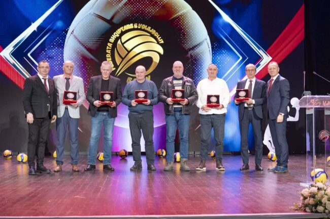 Arnavutluk Voleybol Federasyonu’ndan Tarihi Kutlama