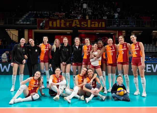 Galatasaray Daikin Stuttgart'ı 3-1 Mağlup Etti