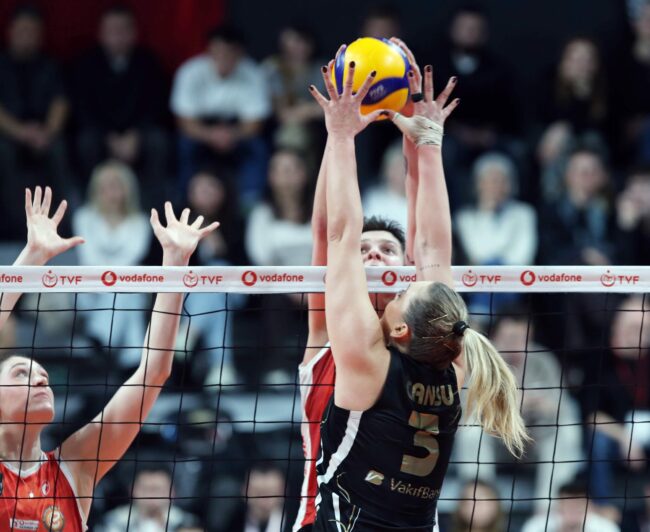 Vodafone Sultanlar Ligi’nde Finalistler Belli Oldu