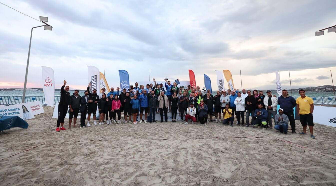 2026 Bioderma Pro Beach Tour Çeşme Etabı Sona Erdi: Şampiyonlar Belli Oldu 2026 Bioderma Pro Beach Tour Çeşme Etabı Sona Erdi: Şampiyonlar Belli Oldu