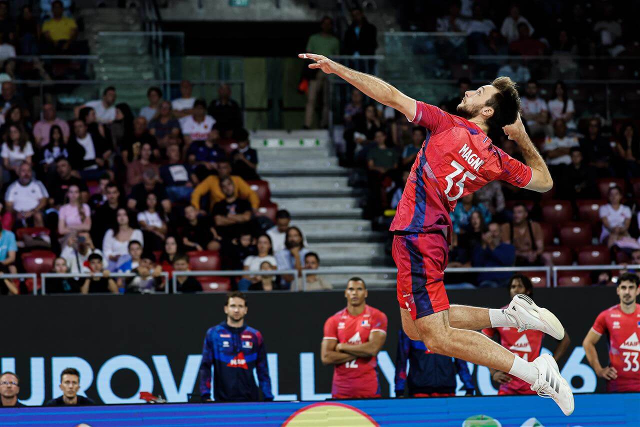 Fransa ve Polonya EuroVolley 2026'da Final Four'da!