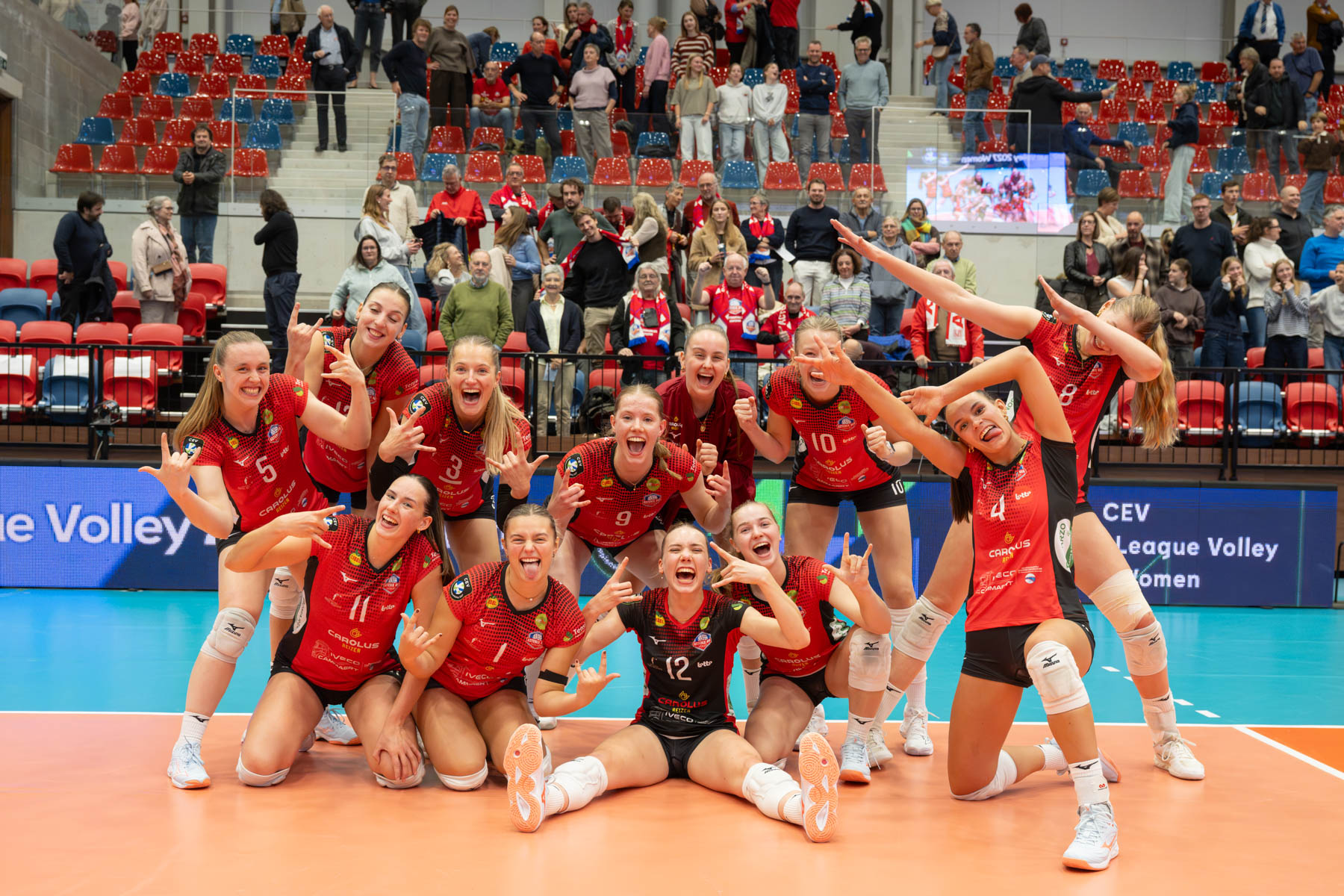 CEV Şampiyonlar Ligi Mladost Turan Tovuz Rövanş Heyecanı CEV Şampiyonlar Ligi Mladost Turan Tovuz Rövanş Heyecanı